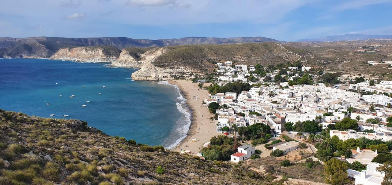 Precioso Apartamento A 20 Metros Del Mar Agua Amarga  Exterior foto